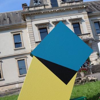 Logo du Département de Meurthe-et-Moselle devant l'Hôtel du Département