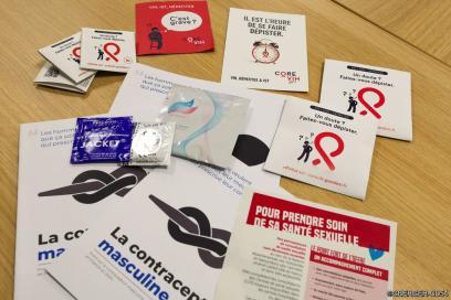 Préservatifs masculin et féminin, livrets de prévention en santé sexuelle - Agrandir l'image, fenêtre modale