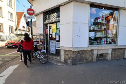 Le bazar à Lizette - Agrandir l'image, fenêtre modale