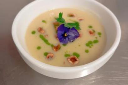 Bol de crème de céleri - Agrandir l'image, fenêtre modale